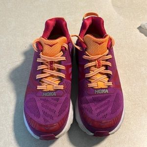 Hoka One One Speeds